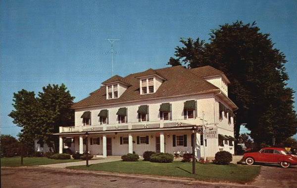Surrey House Restaurant Harrison (newer photo)